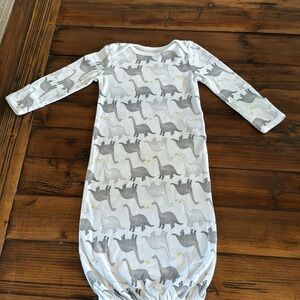 Simple Joys by Carters Dino gown
